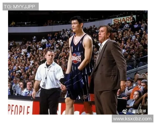 姚明:从篮球巨星到文化使者的传奇人生与影响力探讨 姚明:从篮球巨星到文化使者的传奇人生与影响力探讨