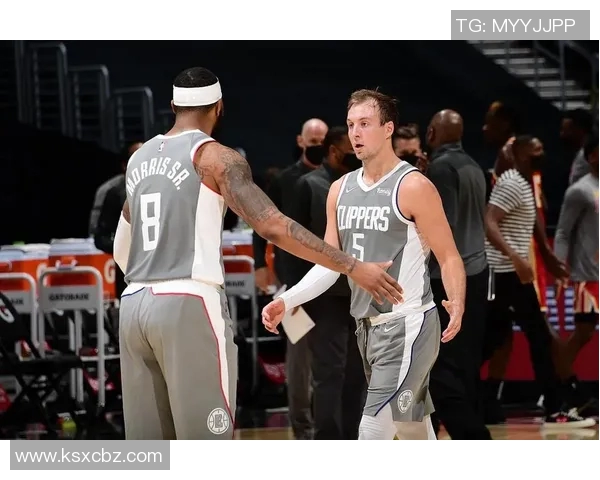 快船主场惨败开拓者,莱纳德抢七准绝杀未果,步行者再次遭遇一轮淘汰难题 快船主场惨败开拓者,莱纳德抢七准绝杀未果,步行者再次遭遇一轮淘汰难题